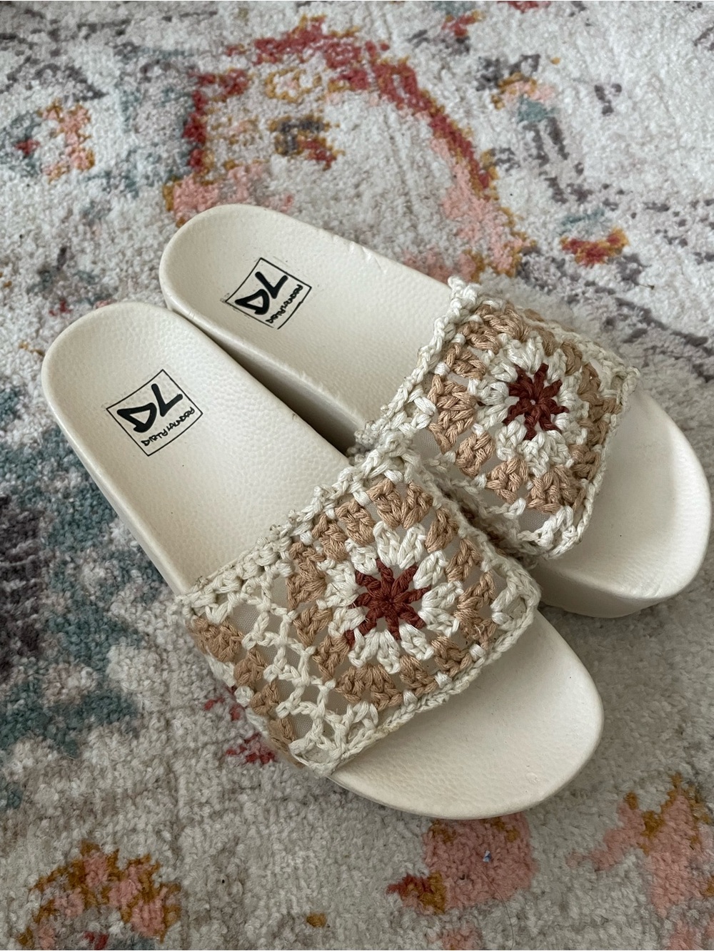 Dirty Laundry Cream and Tan Crochet Slide Sandals